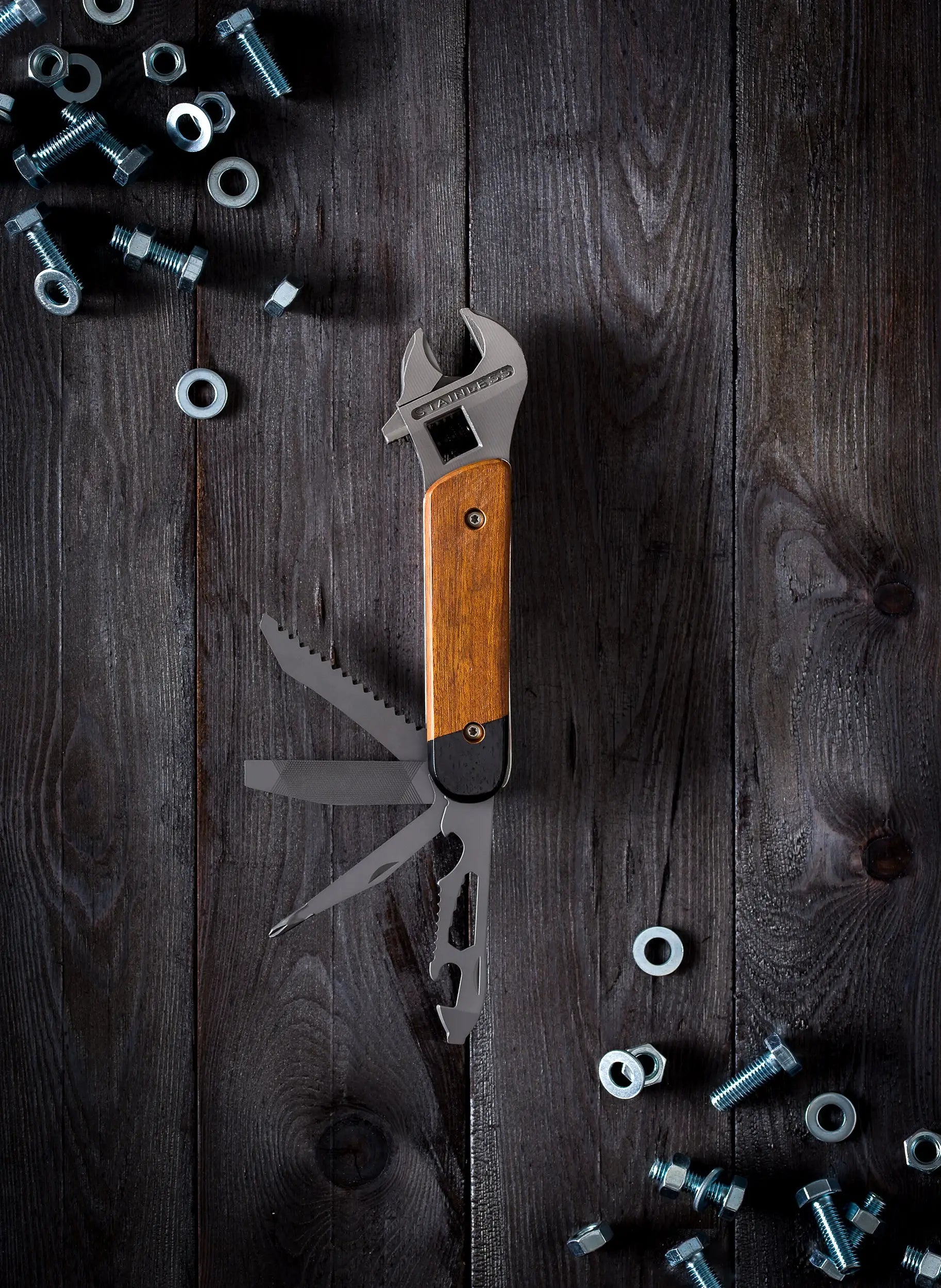 Outil multifonction Wrench Multi-Tool à conception ingénieuse
